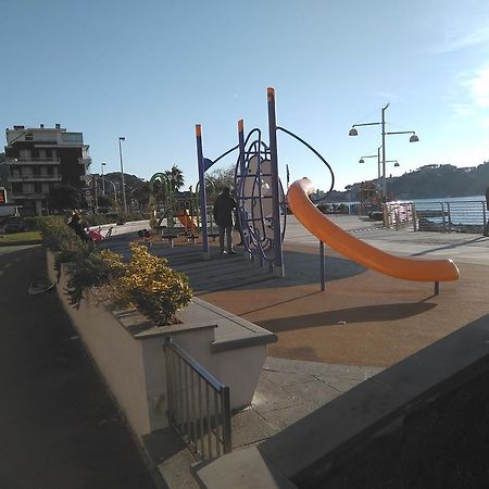 Vedi O' Mare Quant'E Bello Lägenhet Sestri Levante Exteriör bild