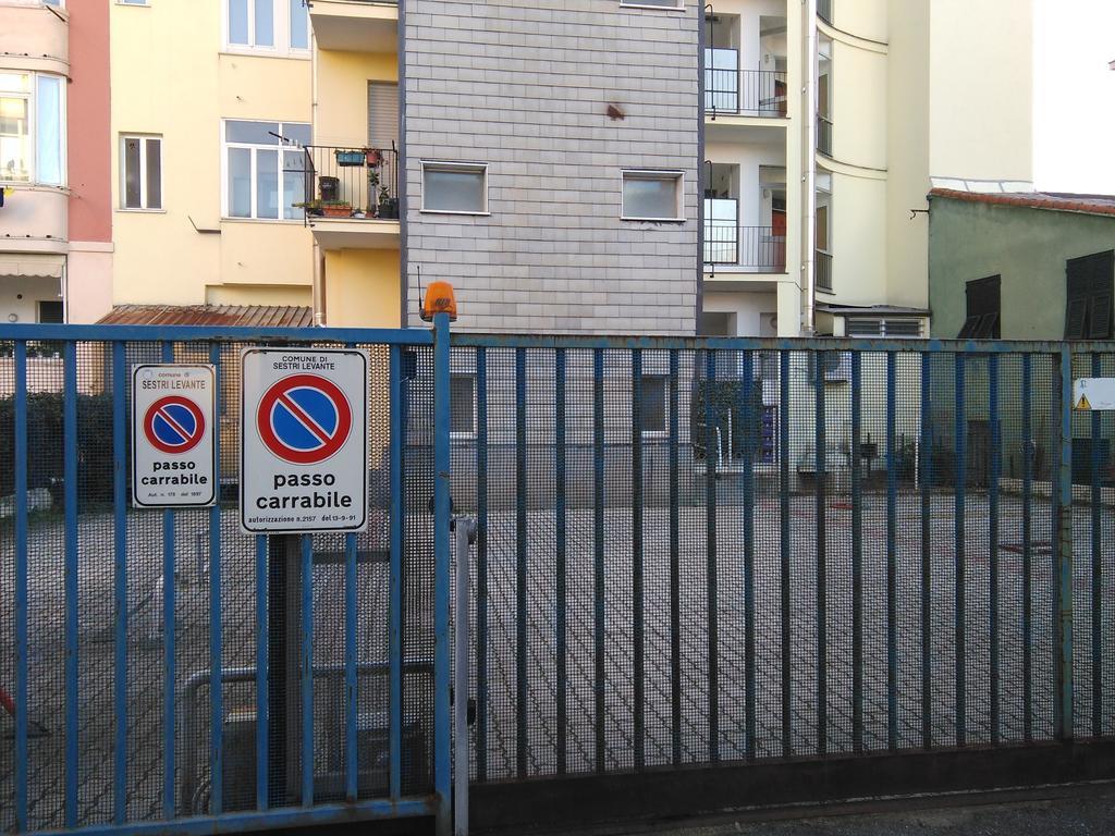 Vedi O' Mare Quant'E Bello Lägenhet Sestri Levante Exteriör bild
